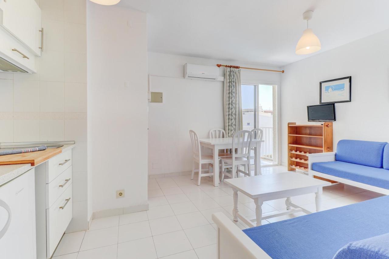 Apartamentos Llevant ポルト・ダ・ポリェンサ エクステリア 写真