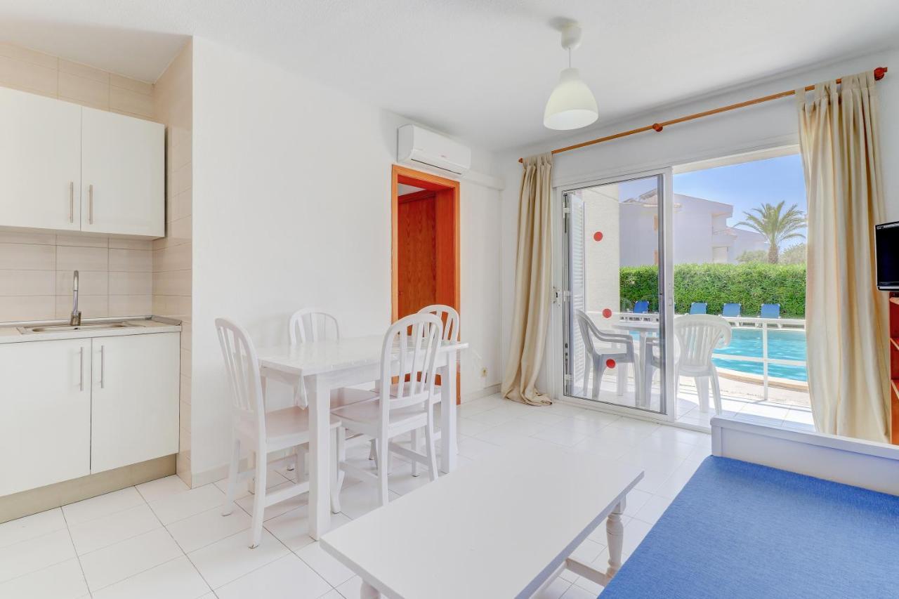 Apartamentos Llevant ポルト・ダ・ポリェンサ エクステリア 写真